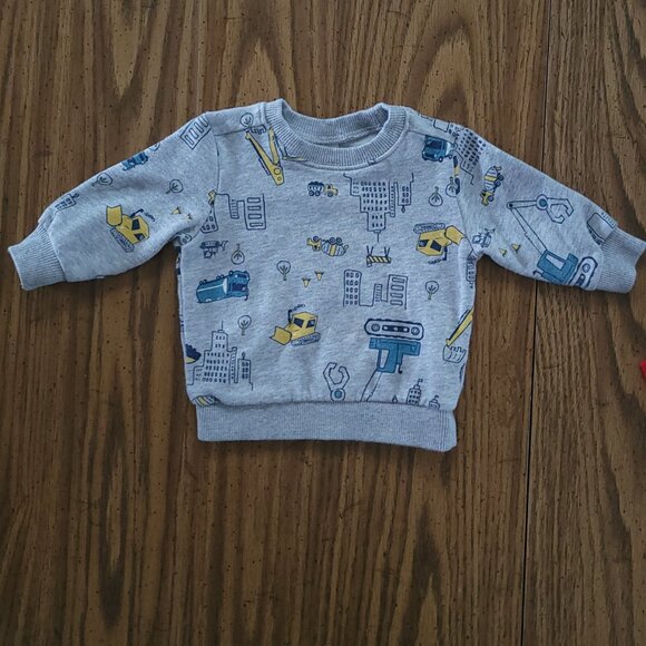Carter's Baby Boy Gray Construction Zone Sweatshirt Size 6 Months - Picture 2 of 5